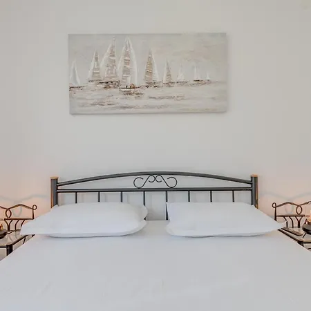 Aurelia Apartament
