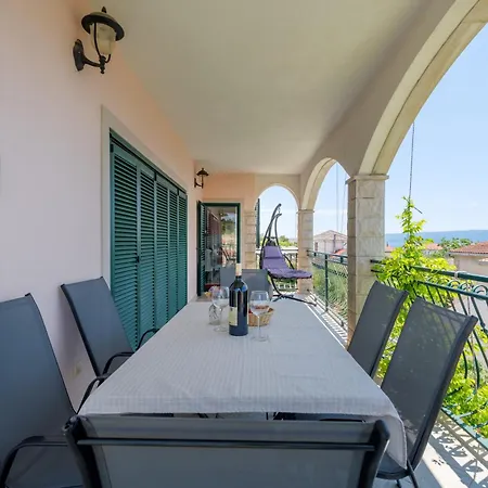 Aurelia Apartment Podstrana